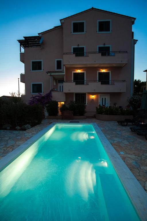 Apartments Lara & Luka Zadar Exterior foto